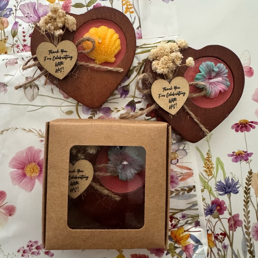 Heart-Shaped Floral tea lights